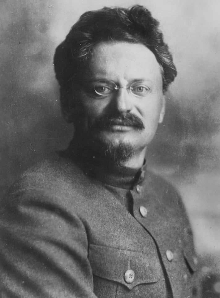 Photograph of Trotsky that was published on the cover of the magazine "Prozhektor" in January 1924