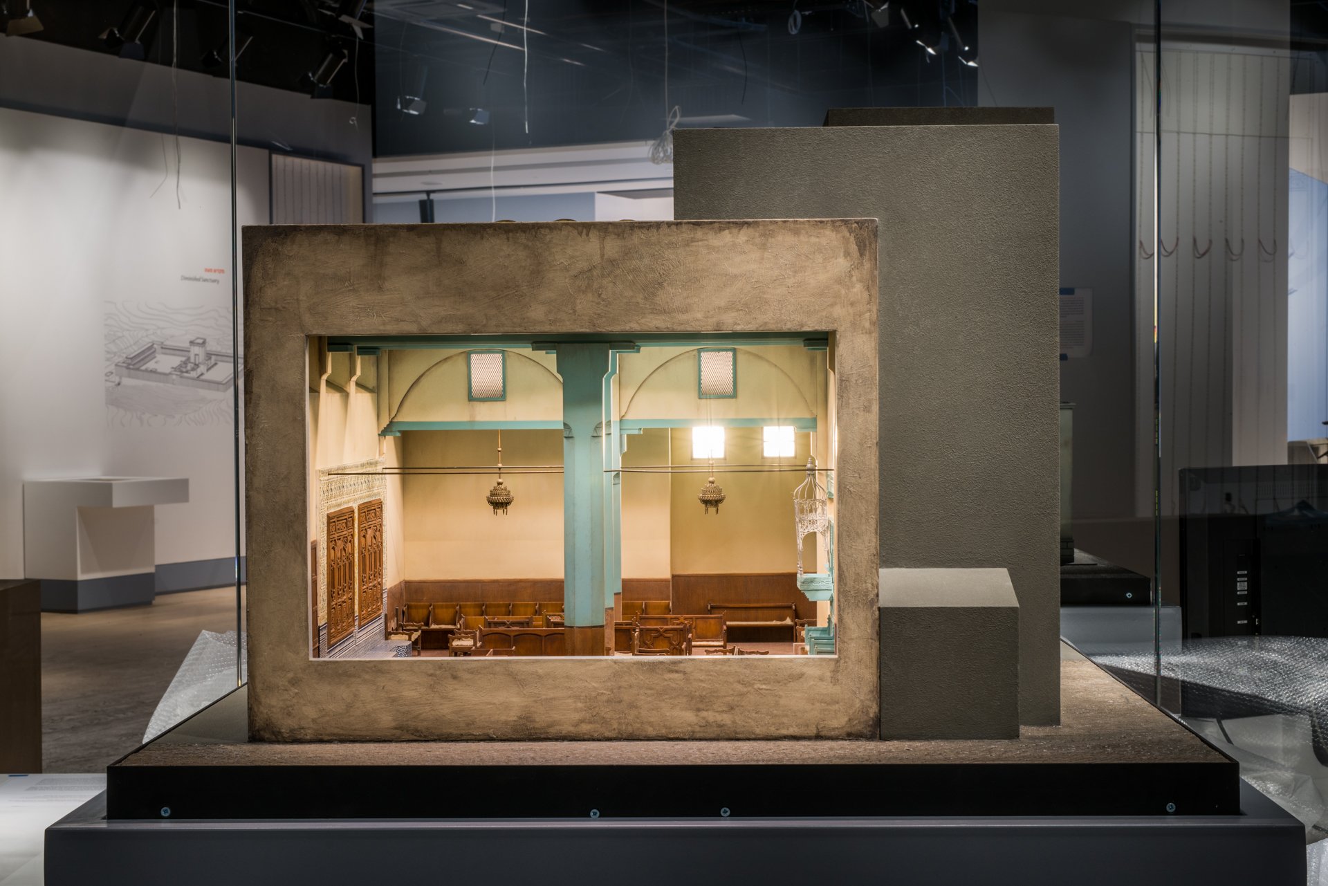 דגם של בית הכנסת בפז. אנו – מוזיאון העם היהודי. היכל בתי הכנסת