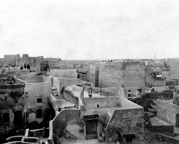 The Jewish quarter in Mosul, Iraq, 1930-1940. Beit Hatfutsot, the Oster Visual Documentation Center. Courtesy of Ezra Laniado