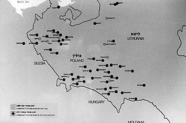 Map of the Jewish Communities in Poland-Lithuania in early 16th century (From the old Permanent Exhibition, Museum of the Jewish people at Beit Hatfutsot)