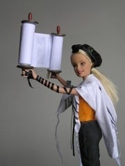 Tefillin Barbie Can also do Hagbah! Photo Courtesy of Jen Taylor Friedman