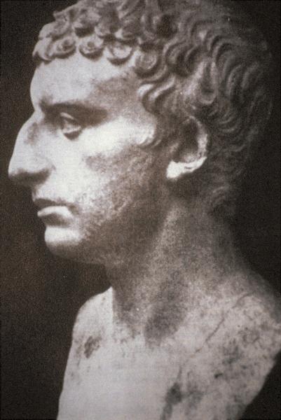 יוסף בן מתתיהו, AKA יוספוס פלביוס, על פי פסל רומאי