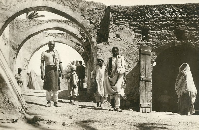 Inhabitants of Berber origin in the town of Amrus, Lybia, 1930's, Beit Hatfutsot, the Oster Visual Documentation Center, courtesy of Pedazur Benattia, Israel