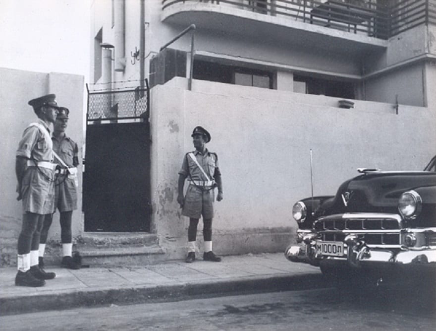 Policemen expecting Prime Minister Ben Gurion, Tel Aviv, 1948. Photo: Leni Sonnenfeld. The Museum of the Jewish People at Beit Hatfutsot, the Oster Visual Documentation Center 
