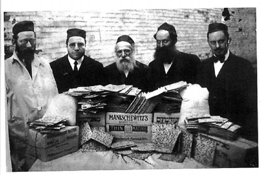 Rabbis at the Manischewitz Matzoh bakery in Cincinnati, Ohio, 1921