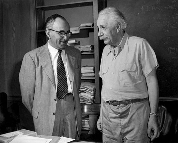 Albert Einstein and Dr. Samuel Belkin, President of Yeshiva University, Princeton, New Jersey, USA, 1950s Photo: Herbert Sonnenfeld (Beth Hatefutsoth Photo Archive, Sonnenfeld collection)