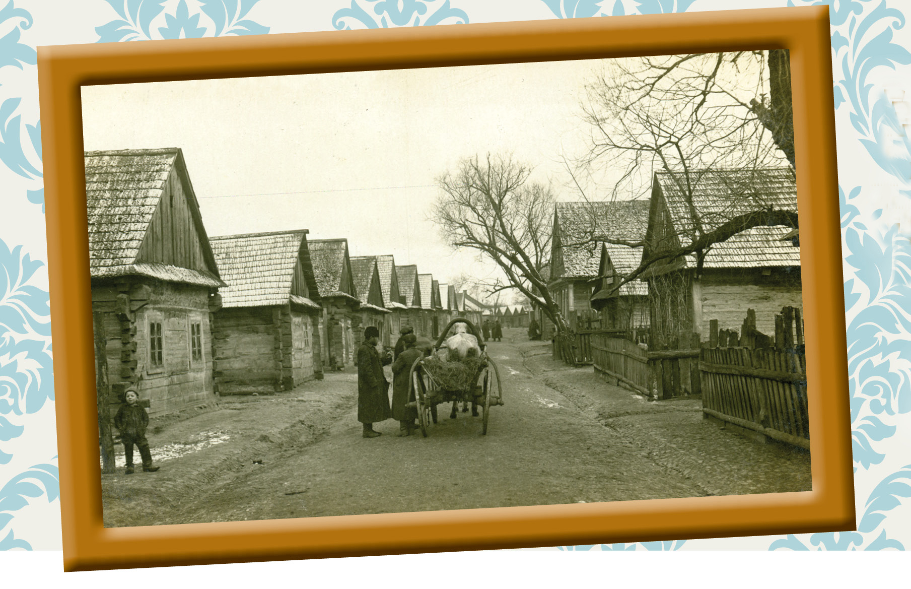 A village near the town of Pruzhany, Belorussia, autumn 1916. Unknown German photographer. The Oster Visual Documentation Center, ANU – Museum of the Jewish People, courtesy of Gamal LTD., Kibbutz Sarid