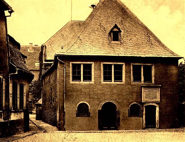 בית הכנסת העתיק בוורמייזא (וורמס), שנבנה ב-1034. צילום: כריסטיאן הרבסט, 1914 (המרכז לתיעוד חזותי ע